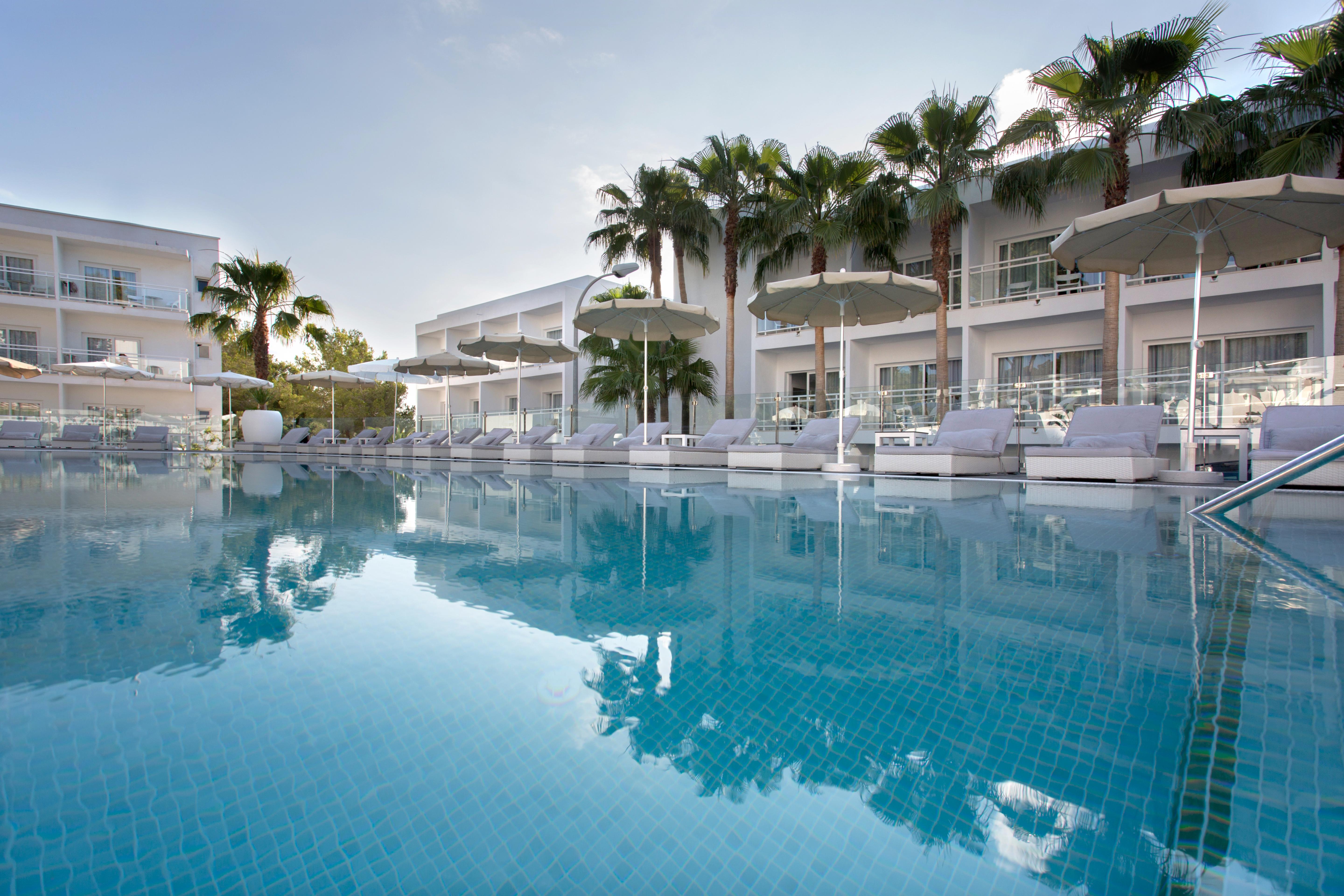 Grupotel Ibiza Beach Resort - Adults Only Portinatx Esterno foto