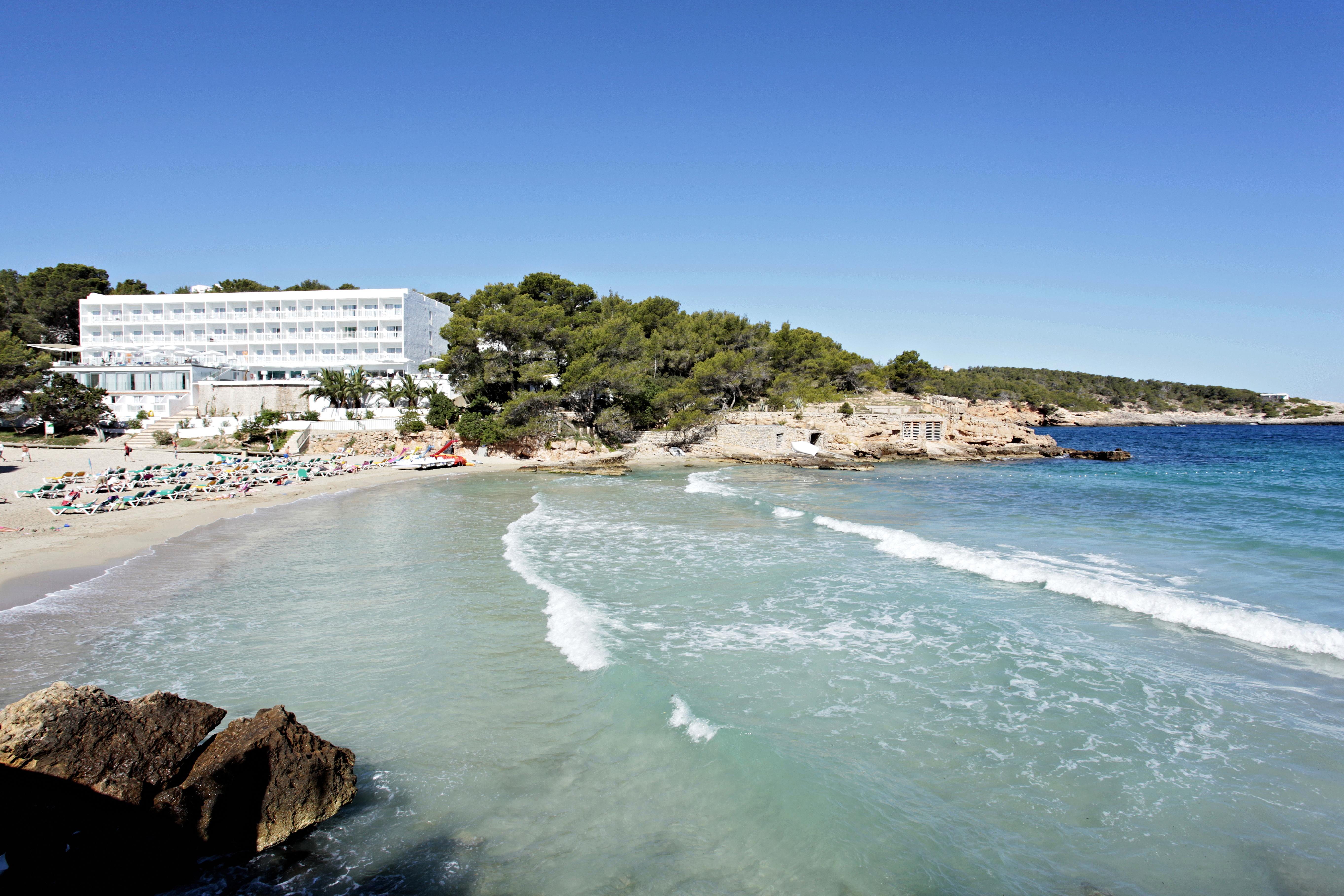 Grupotel Ibiza Beach Resort - Adults Only Portinatx Esterno foto