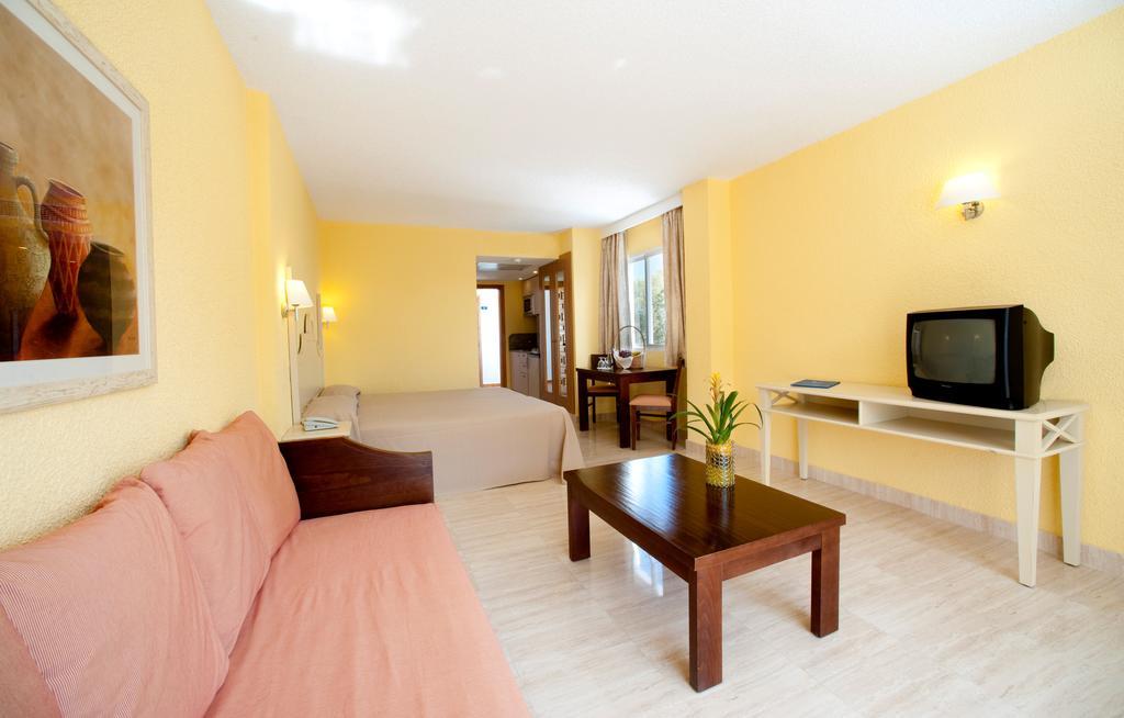 Grupotel Ibiza Beach Resort - Adults Only Portinatx Camera foto