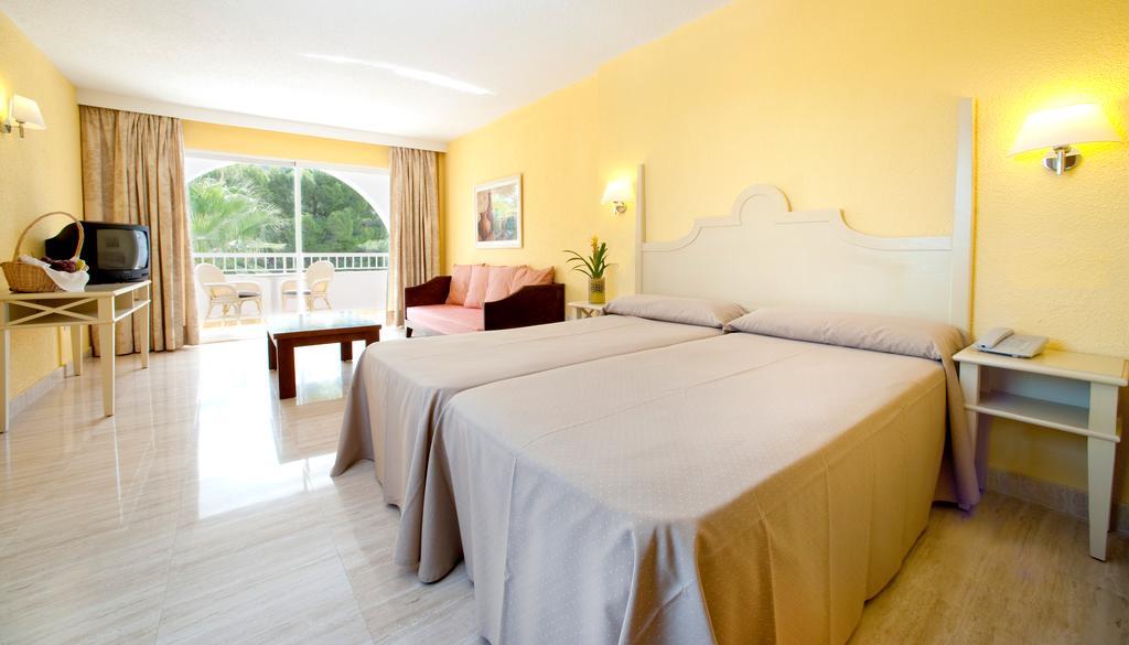Grupotel Ibiza Beach Resort - Adults Only Portinatx Camera foto