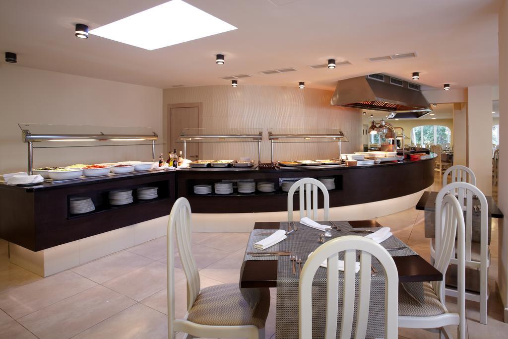 Grupotel Ibiza Beach Resort - Adults Only Portinatx Esterno foto